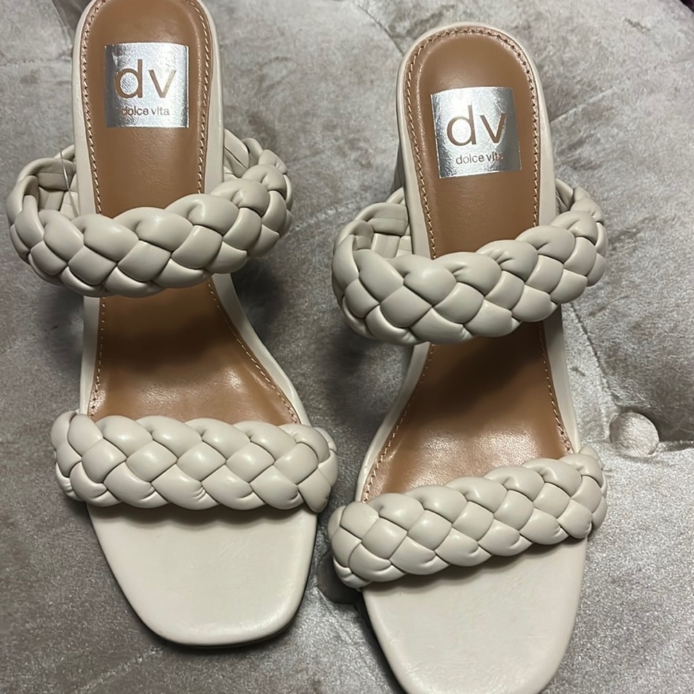 Dolce vita off white braided shoes with block heel, new